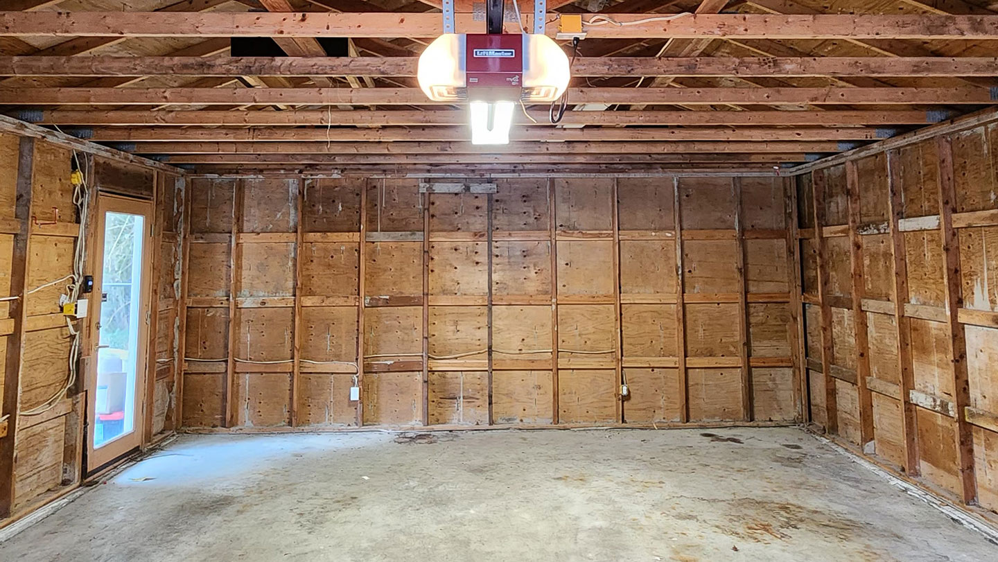 Before shot of an empty garage without walls